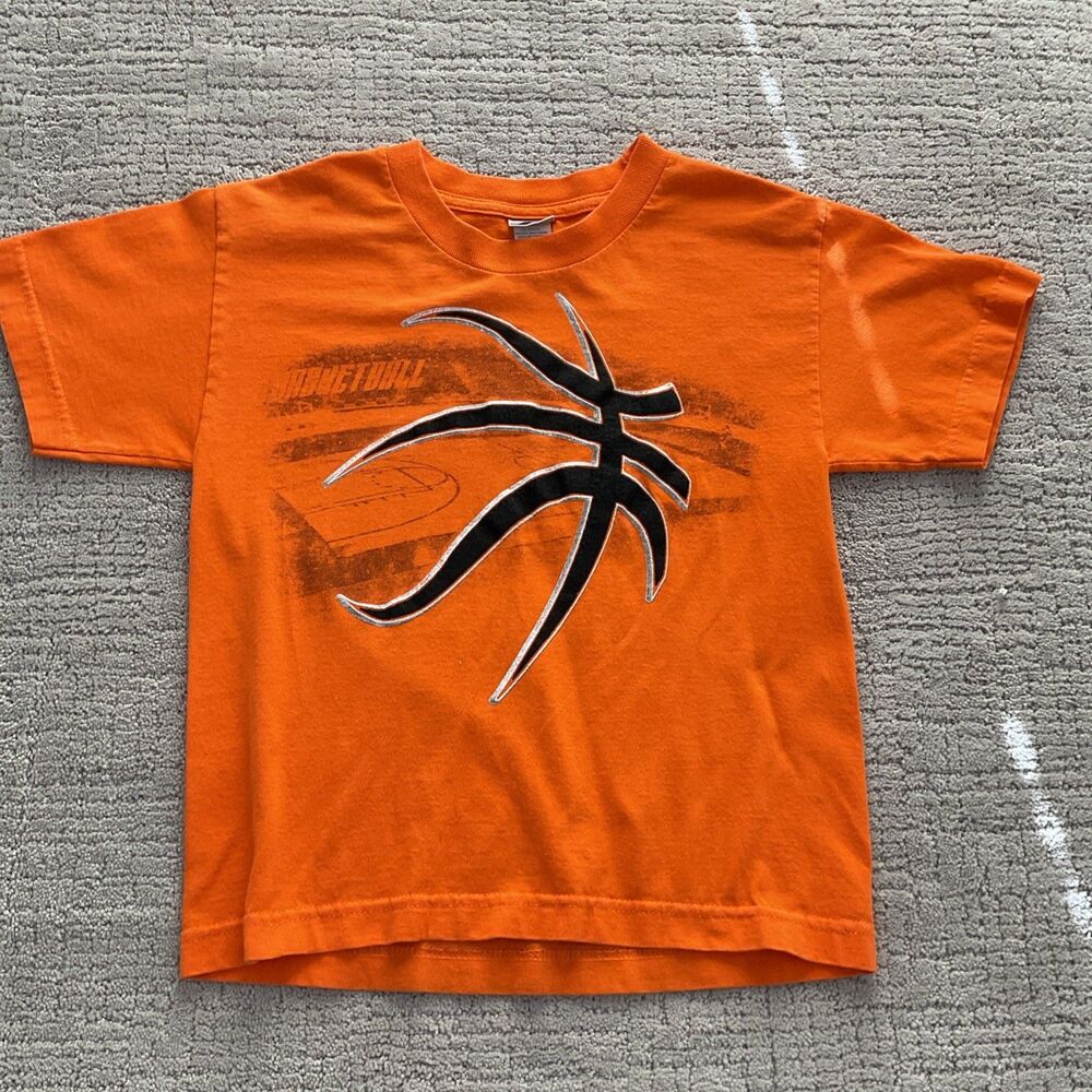 Youth boys orange basketball theme vintage size youth small